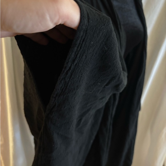 Black Poncho Shrug with Sleeves - Picture 2 of 3